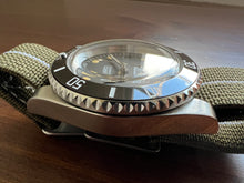 Load image into Gallery viewer, Vintage MILSUB COMEX Seiko Mod