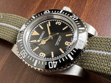 Load image into Gallery viewer, Vintage MILSUB 5512 5513 3-6-9 Seiko Mod