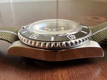 Load image into Gallery viewer, Vintage MILSUB COMEX Seiko Mod