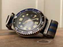 Load image into Gallery viewer, SKX Seiko Marine Master Mod