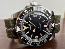 Load image into Gallery viewer, Vintage MILSUB 5512 5513 3-6-9 Seiko Mod
